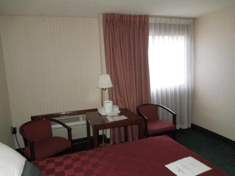 Baymont By Wyndham Queensbury/Lake George Bagian luar foto