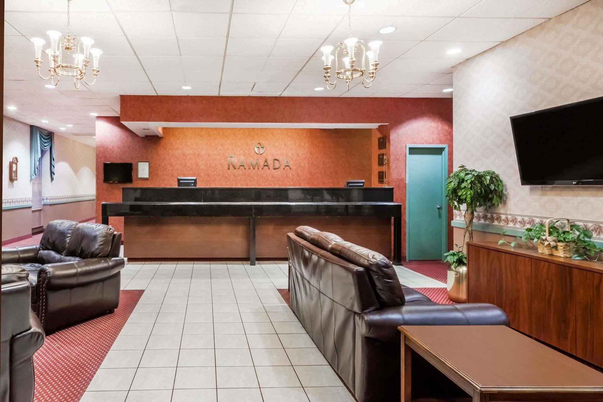 Baymont By Wyndham Queensbury/Lake George Bagian luar foto